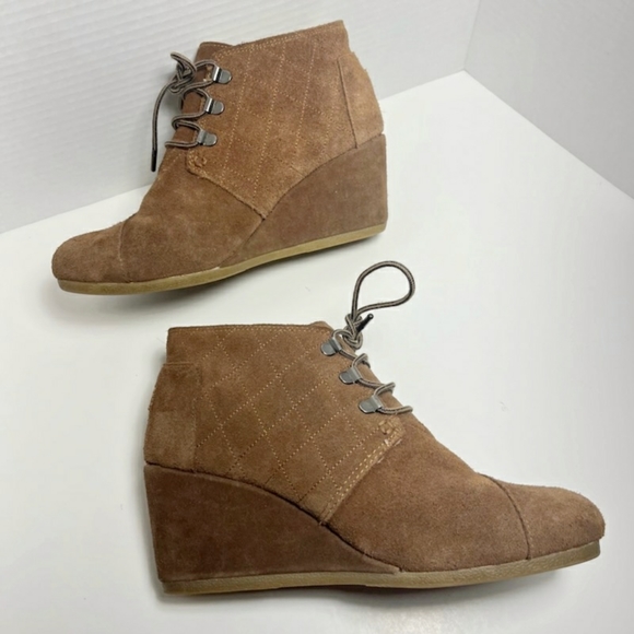 TOMS - Desert wedge brown suede with shearling wedged boots - Picture 2 of 7